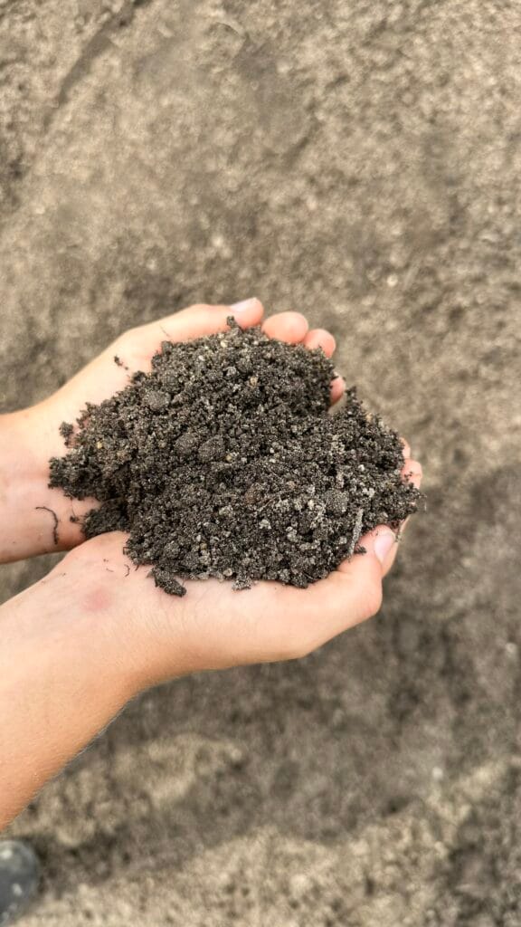general purpose soil from mi organics