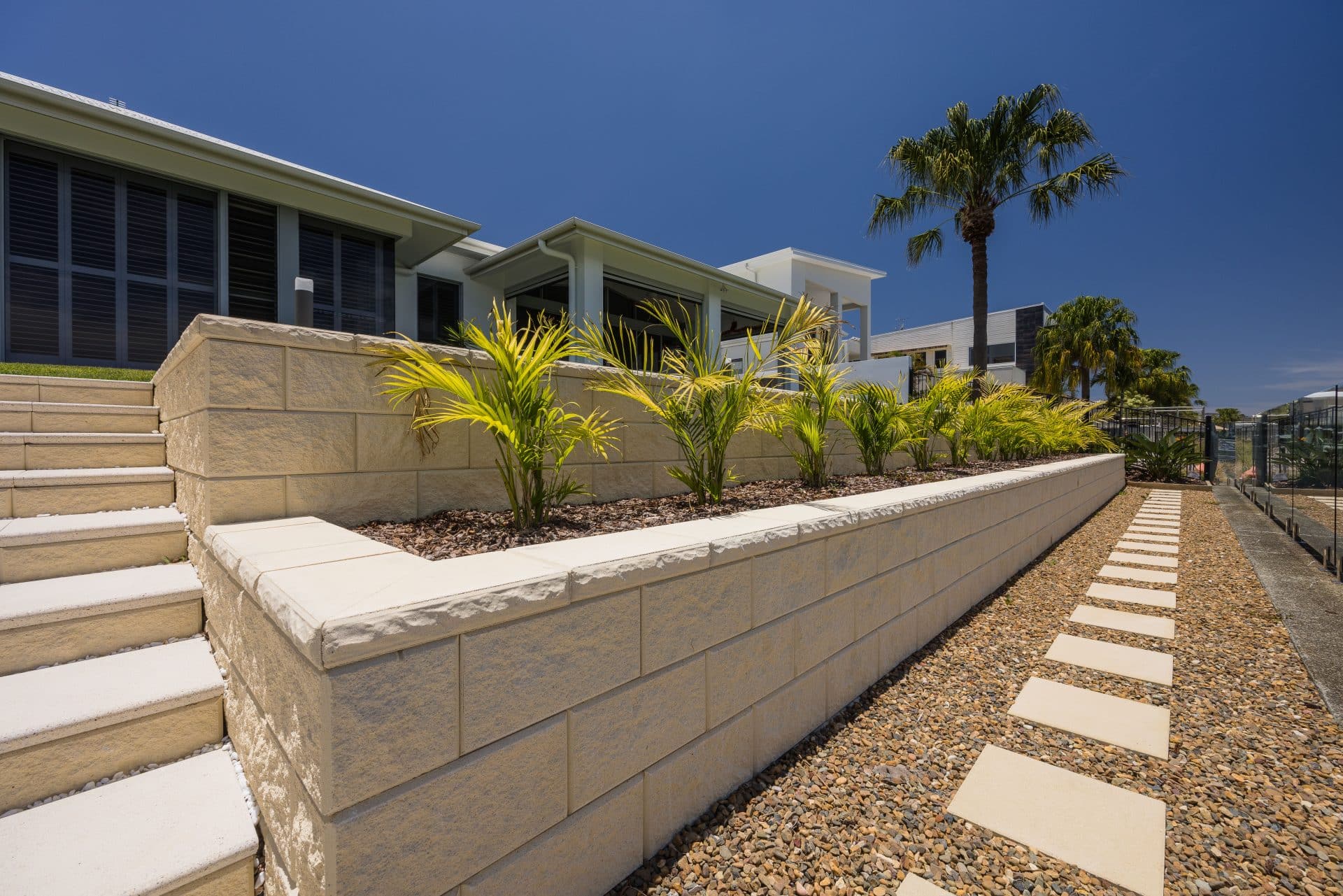 retaining wall blocks